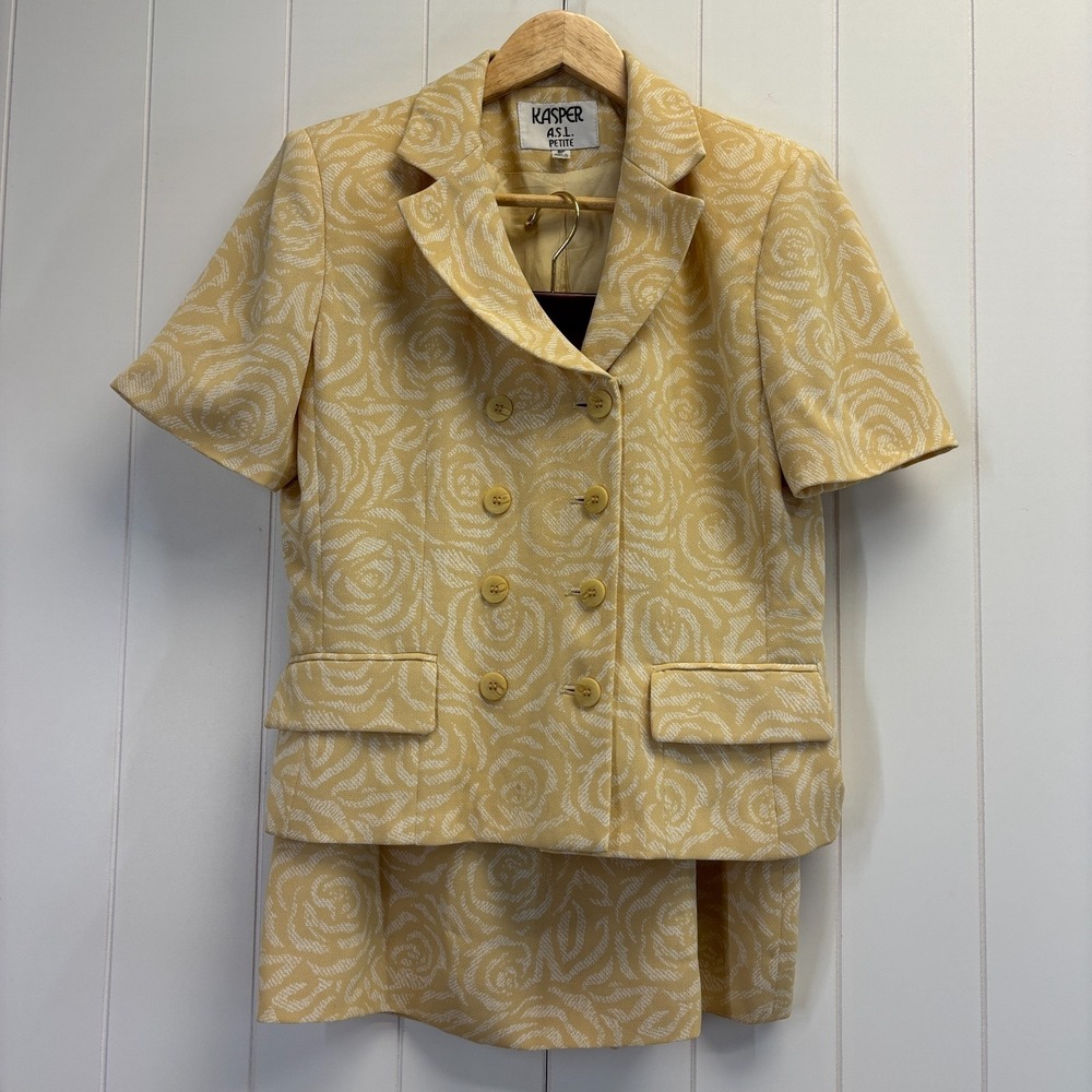 Vintage Kasper ASL Petite Career Floral Skirt Suit Size 8P Retro Classic